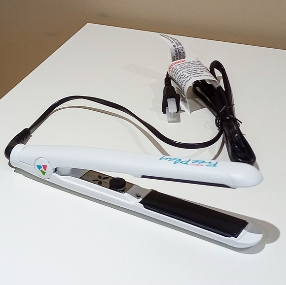 NWOT 🌺 Avanti Titanium Flat Iron Floating Plates 1" 450°F White - Picture 16 of 16